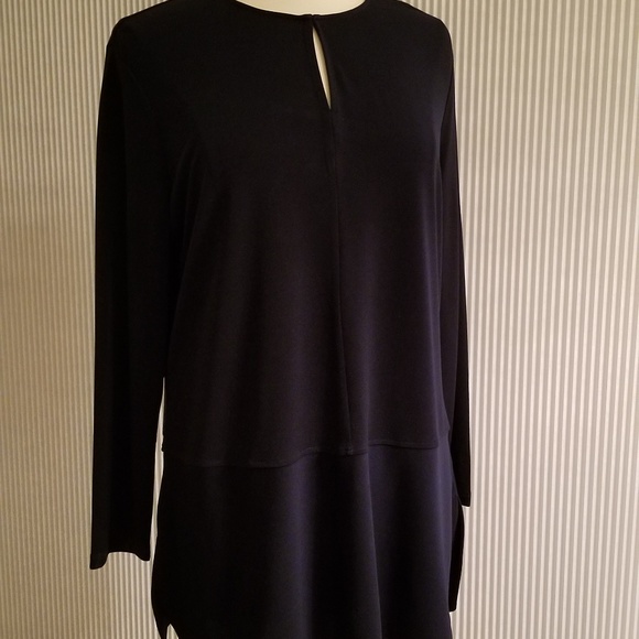 👚Tunic/Blouse - Picture 2 of 3